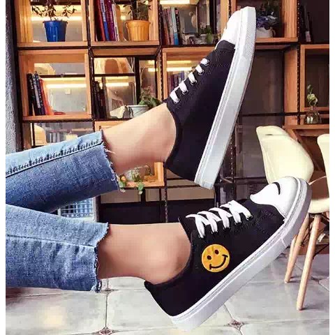 DINDA SEPATU SNEAKERS KANVAS SMILE TRENDY MURAH - HIJAU HITAM KUNING DAN PUTIH