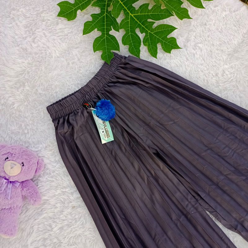 CELANA PLISKET POMPOM ANAK UMUR 4-10 TAHUN / CELANA ANAK / CELANA ANAK PEREMPUAN / KULOT PLISKET