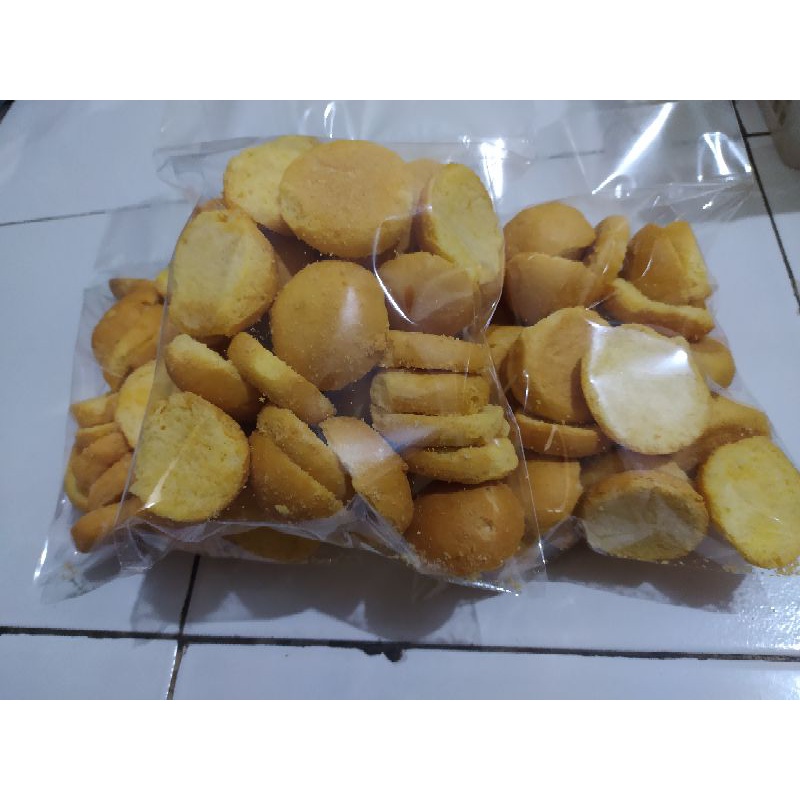 

Bagelan 250gr/bagelen mini /bagelan /roti kering / Bagelan khas daerah