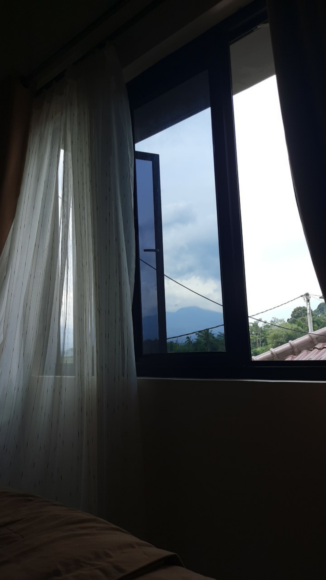 Gantungan Tempel Alat Dapur Serbaguna 6 Kait