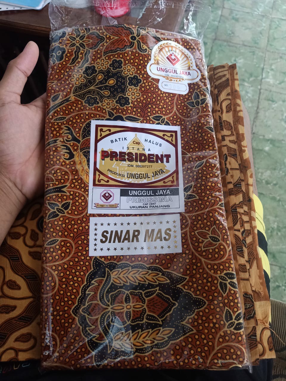 Kain Batik Jarik Premium Etnik Solo Motif Wahyu Tumurun Prodo Sewek Prada Jarit H Santoso Kusuma