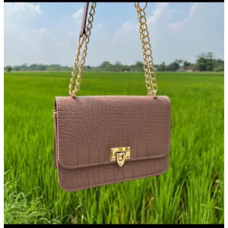 Tas wanita/ Tas Slempang Alexis