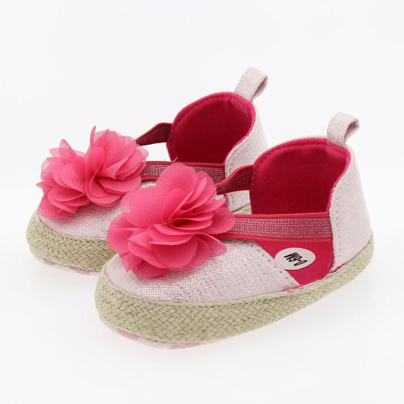 SEPATU PUTIH STRAP BUNGA PINK / SEPATU BAYI