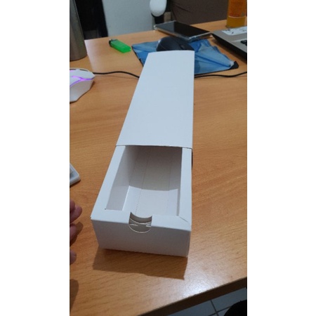

Slinding box 24x6x5