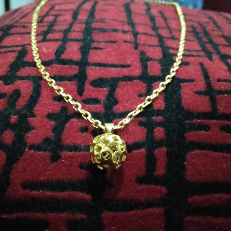 kalung+liontin dewasa emas muda