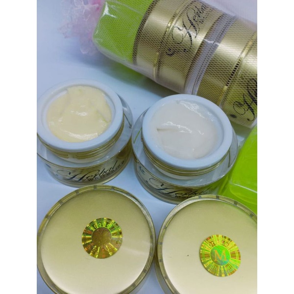 PAKET CREAM HERBAL SUPER GLOWING ORI HOLO M ( ORIGINAL )