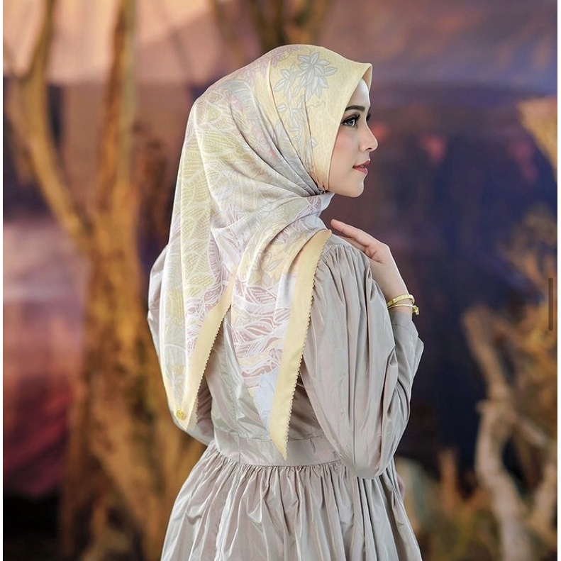 Buttonscarves Nusantara “Spices”