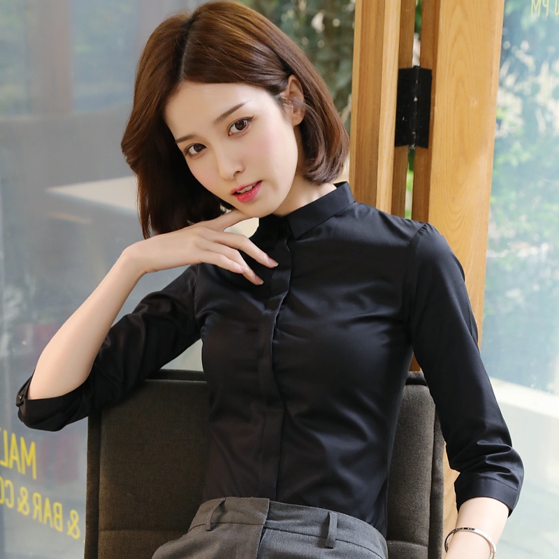 black shirt female