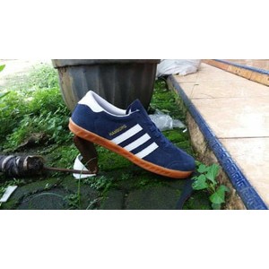 SEPATU ADIDAS HAMBRUG