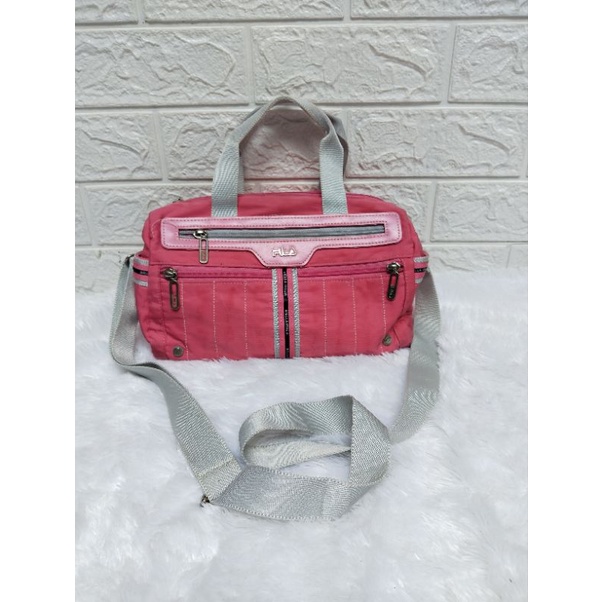 Tas Selempang Sling Bag Fila Sporty Original Second Preloved Bekas Seken Thrift Bekas Branded