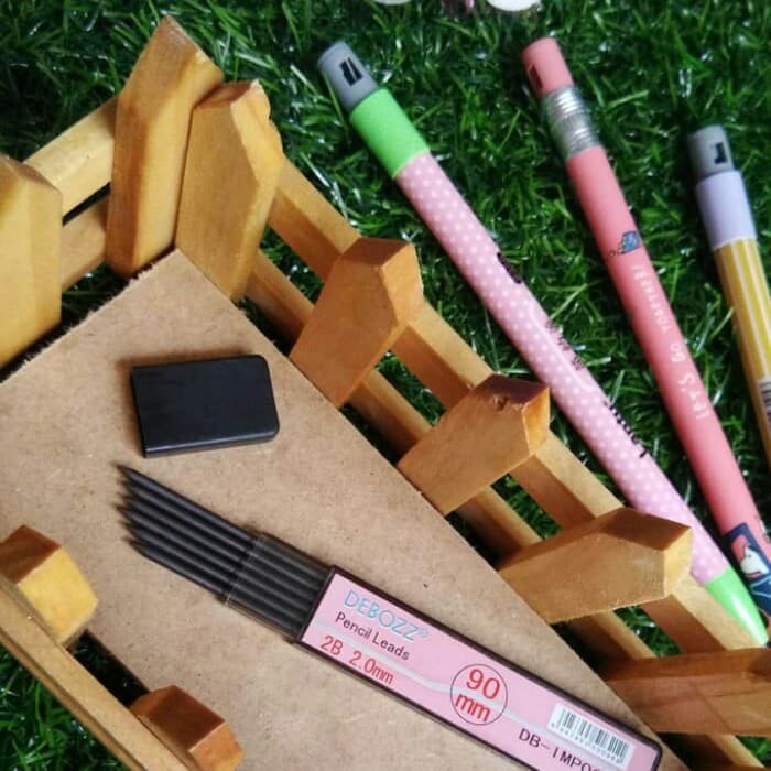 

Refill Pensil Mekanik / Isi ulang Pensil Raut isi 6 - Tebal 2.0mm 2B