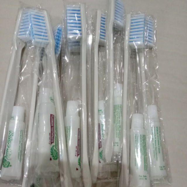 Sikat Gigi Hotel Kristal