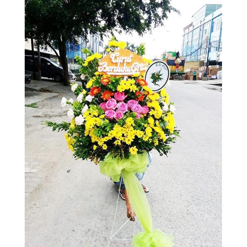 Bunga Standing Graduation Bunga Standing Wisuda Bunga Standing Selamat Sukses Bunga Standing Ucapan