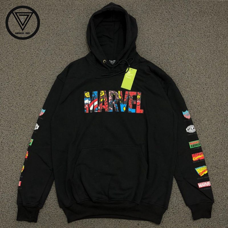 sweater hoodie pull&amp;bear x marvel premium