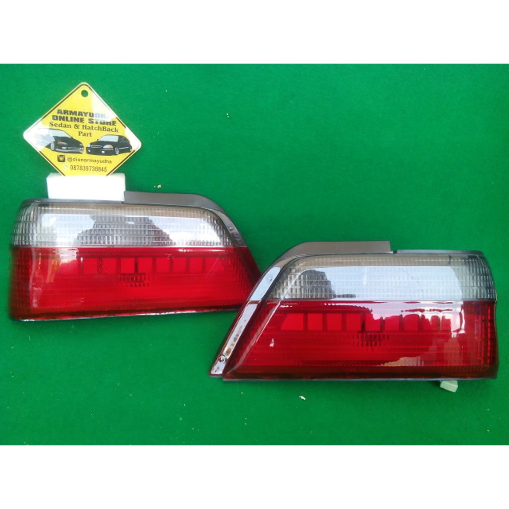 stoplamp lampu belakang toyota soluna 1997 2002 Limited