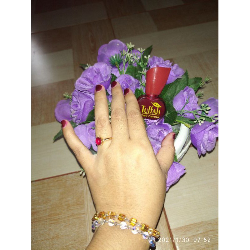 Nail henna tuffah/ pacar henna tuffah