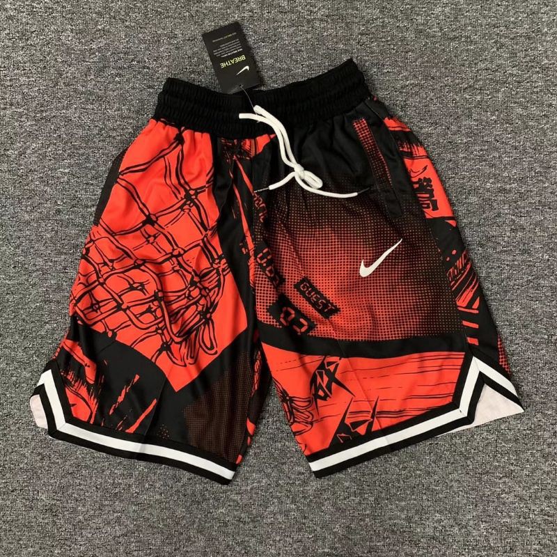 Celana basket Nike corak import