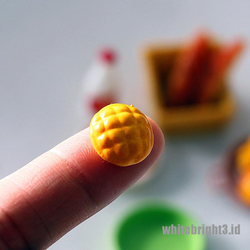 (white3) 6pcs Miniatur Roti Croissant Untuk Dekorasi Rumah Boneka