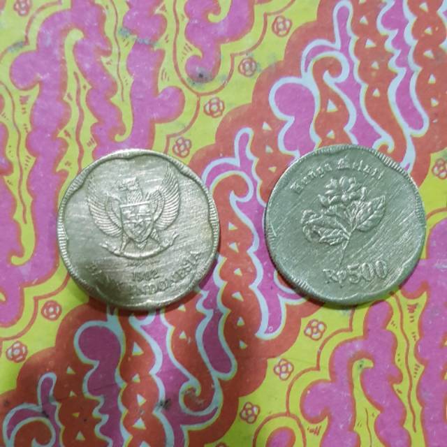 007 uang koin logam Rp 500 gambar melati tahun 1992