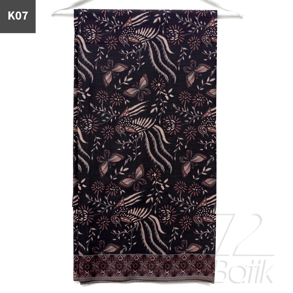 KAIN BATIK PREMIUM Bahan Katun Motif Kupu Kupu Two Tone Pagi Sore Warna Hitam 721615 Cap 72 Jarik Jarit Samping Kebat Panjang Batik Katun Modern Premium Bahan Seragam Batik Pernikahan Kantor Keluarga Murah Kamen Jadi Batik Bali Lembaran