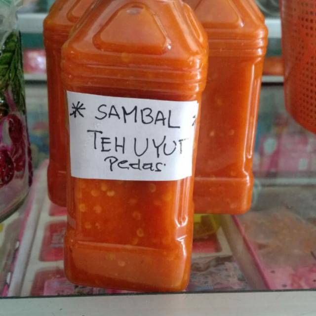 

SAMBAL PEDAS TEH UYUT