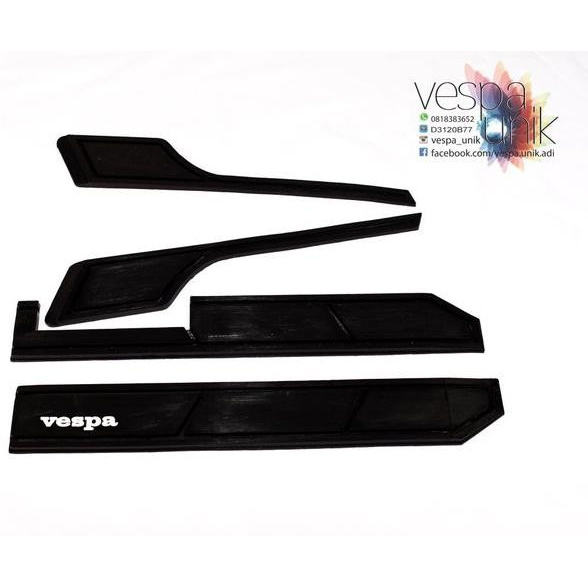 Karet Body Trim Vespa PX Exclusive2