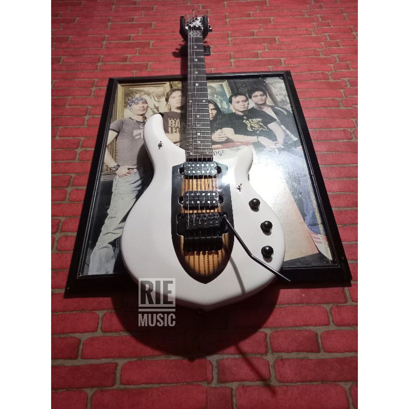 Gitar Listrik Musicman Majesty Custom Termurah-5