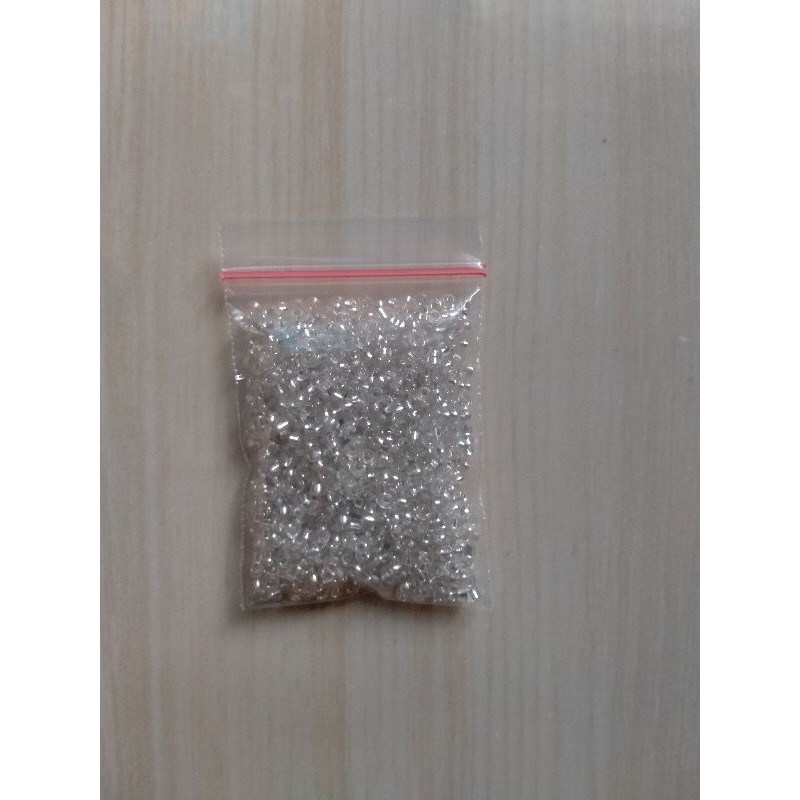 Manik Mote Payet Pasir Ukuran 11/0 - 2MM Perak  10 gram