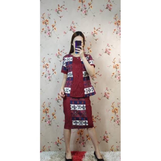 Stelan batik kombinasi brokat