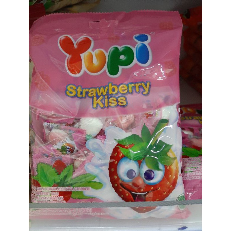 

Permen Yupi strawberry kiss 120gr