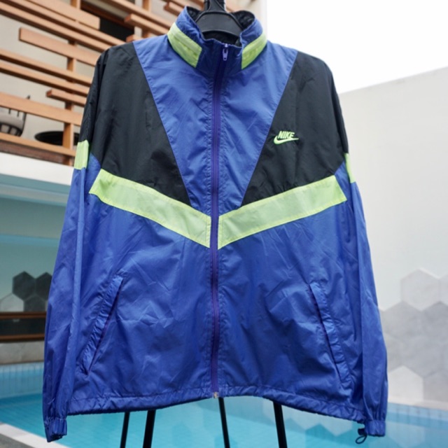 retro nike coat