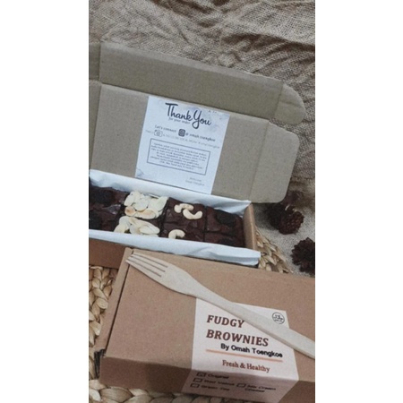 

fudgy brownies / shiny crunch brownies / brownies panggang (ORIGINAL)