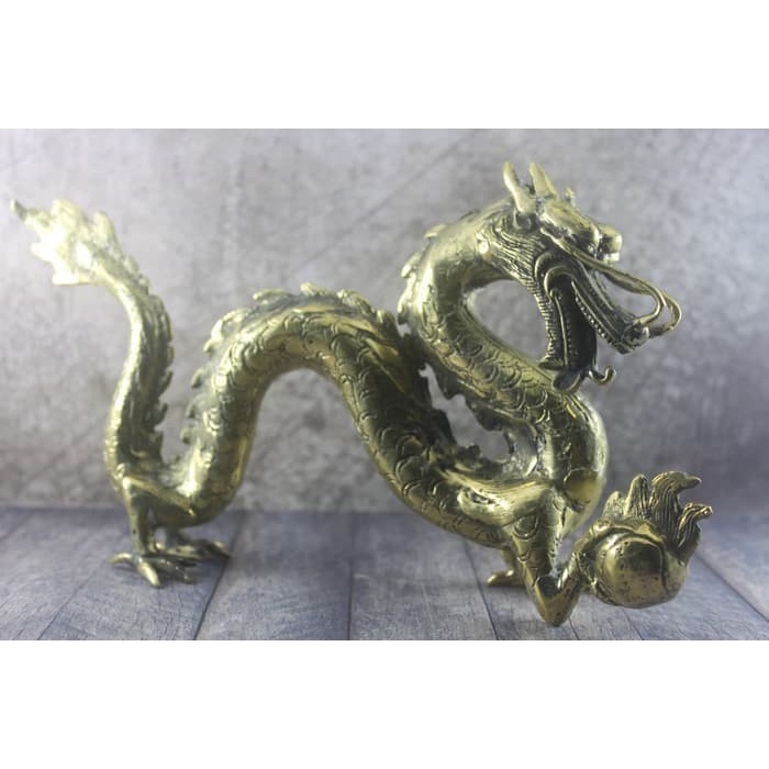 Fengshui Naga Besar Patung Kuningan Sari