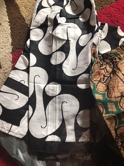 Piyama Batik Anak Motif Elegan Untuk Cowok Cewek Di Pakai Anak Usia 1-5 Tahun Bahan Katun Dan Adem.