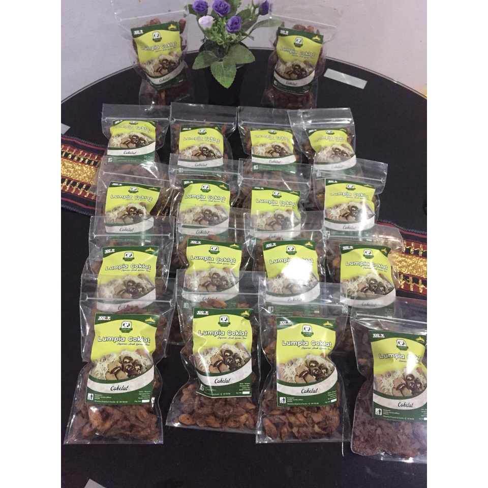 

lumpia coklat standing pouch @cemilan_joss