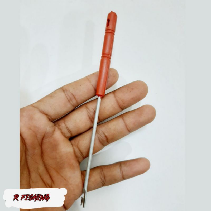 (ISOGER)ALAT PEMASANG KUCUR ATAU ALAT PELEPAS MATA PANCING DARI MULUT IKAN