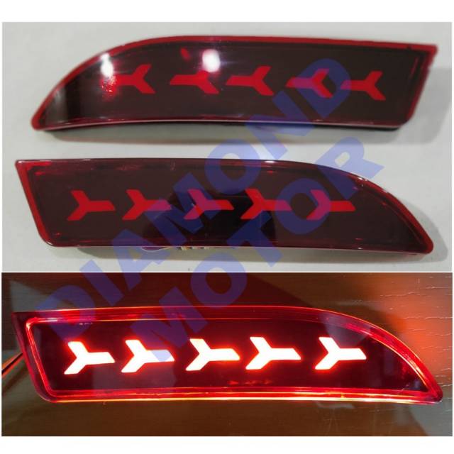 Mata Kucing Reflektor Bemper Belakang Pakai Lampu LED Model Panah Toyota Rush Terios 2006 2007 2008 