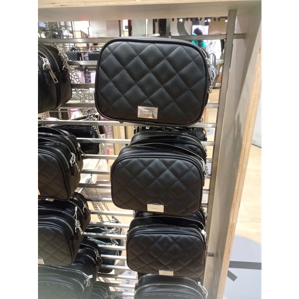 Bershka Sling Bag Quilted Black Chain Tas Selempang Bershka Original Store