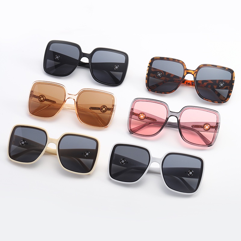 (YUZHU) COD Eropa dan Amerika Fashion Fashion Retro Kepribadian Oversized Frame Sunglasses Wanita