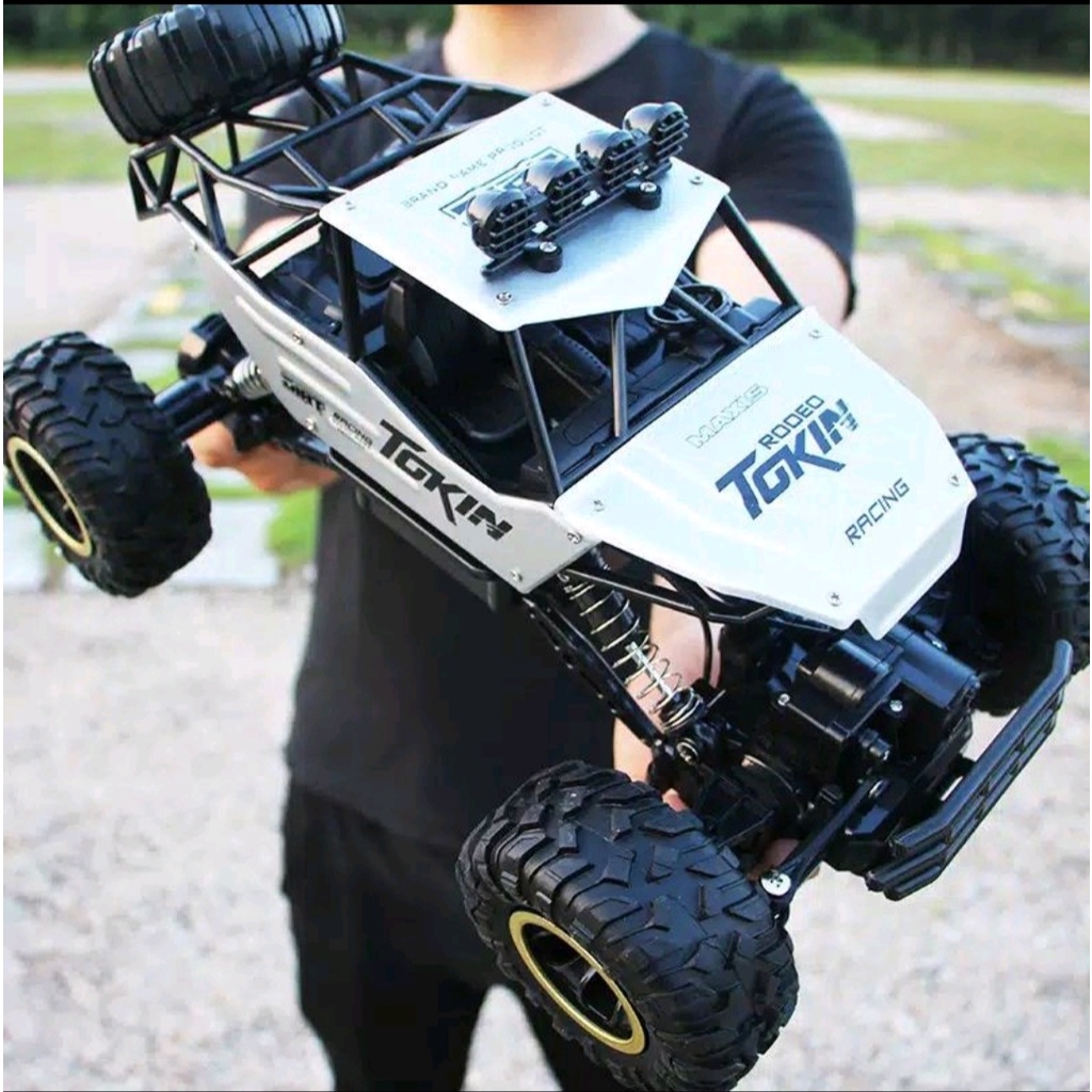 Toys4Us - MOBIL REMOT CONTROL RC CRAWLER OFFROAD 4 X 4 SCALA ( UKURAN ) BESAR 1:12 BODY METAL