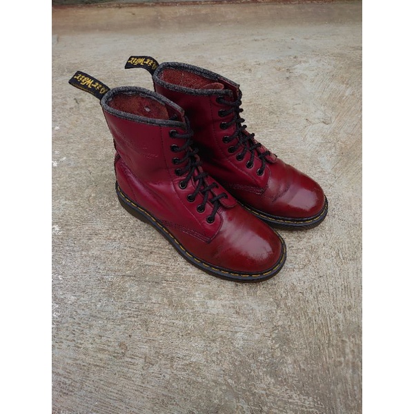 dr. martens 1460 cherry