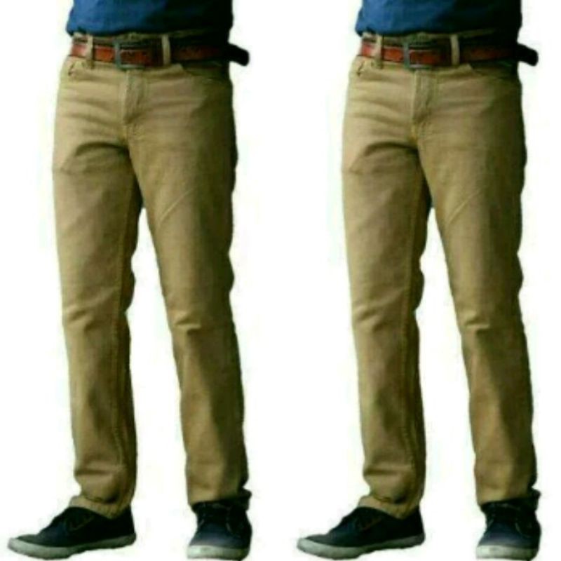 celana jeans reguler pria warna cream