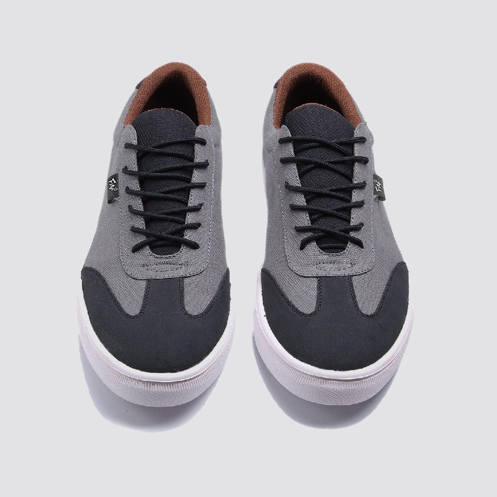 ATOM GREY BLACK |ManNeedMe x FSTP| Sepatu Sneakers Pria Casual ORI