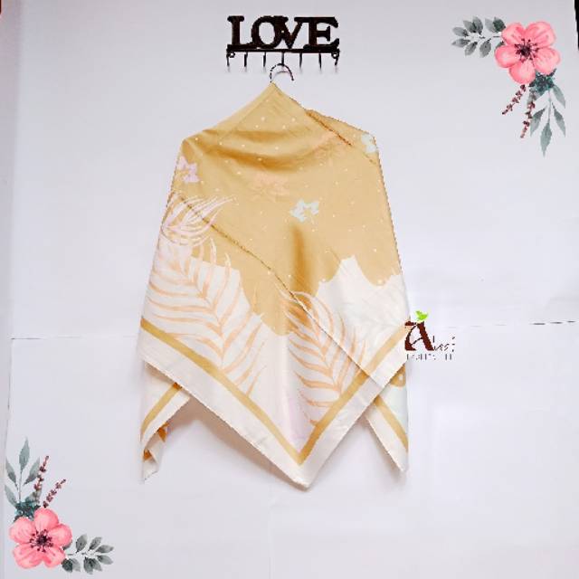 Jilbab Satin Baby Silk Segi Empat