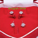 (COD)Giwang tusuk kembang anak/dewasa mata diamond putih perak asli 925/Silver lapisan emas putih murni!!