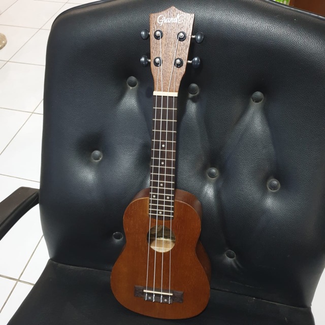 Ukulele Soprano Grande 21&quot; BONUS Sarung + Acc Lainnya Ukelele Sopran