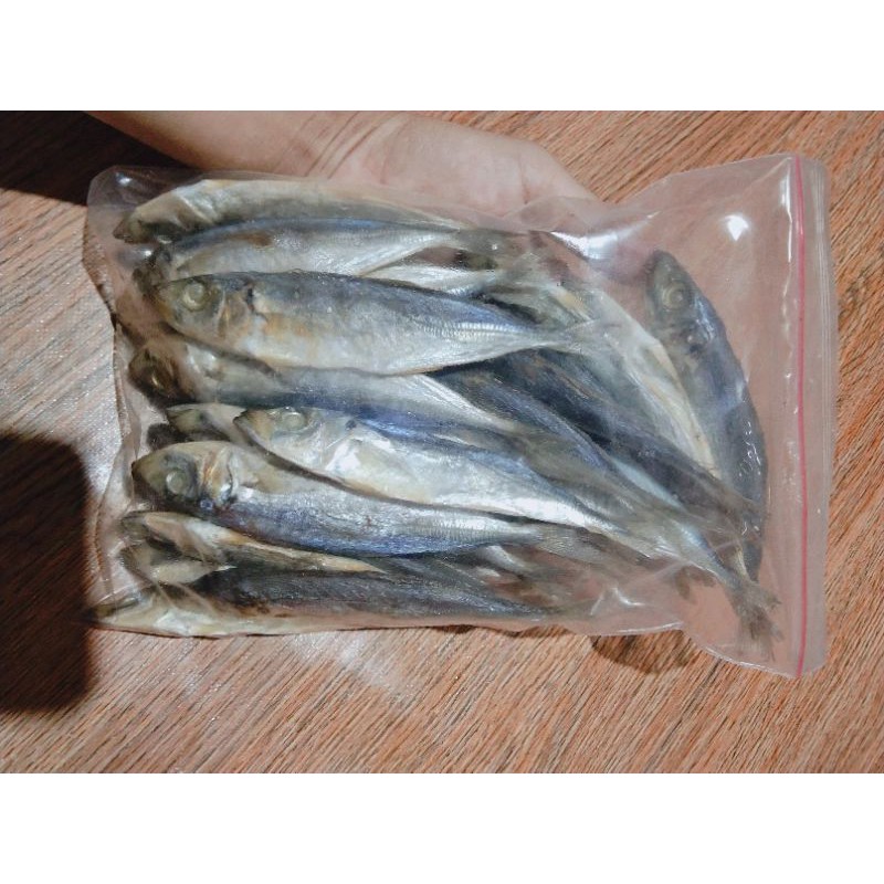 

Ikan asin japu layang