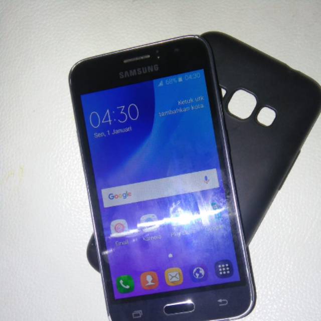 Samsung J1 2016