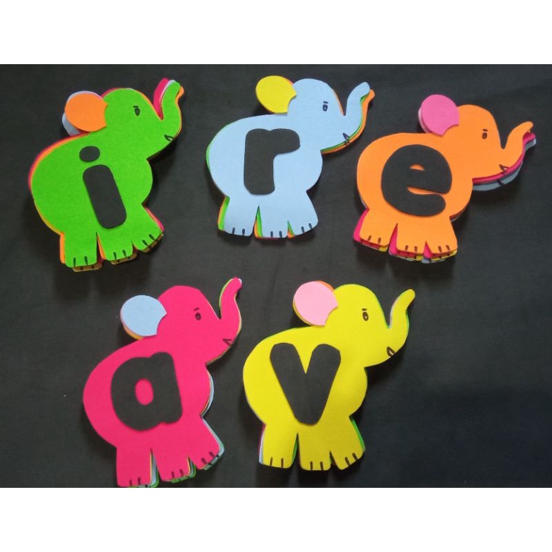 Peraga Edukasi PAUD, TK, TPQ. Hiasan dinding Abjad/Huruf Tema Hewan//kado edukatif//hadiah unik eva 