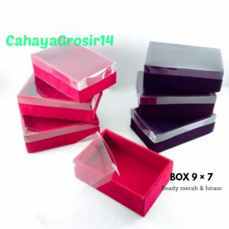 Jual Kotak Box Gelang Box Bludru Ukuran X Cm Box Perhiasan Hardbox